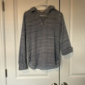 LOFT outlet shirt.   Size xs.
